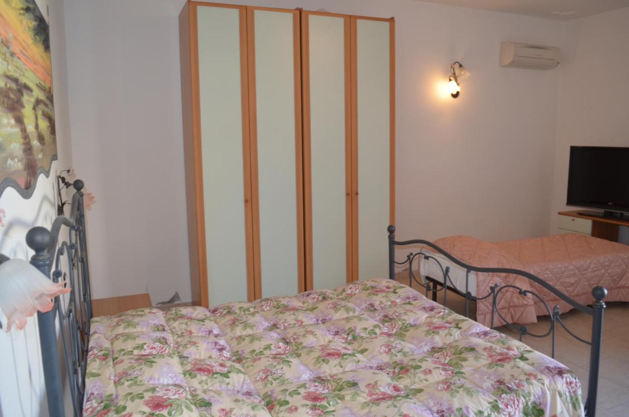 Al Pasarat Hotel Comacchio Exterior photo